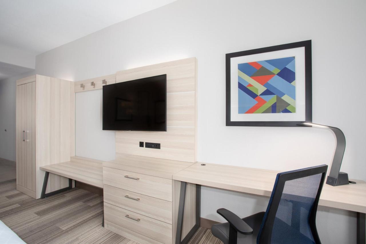Holiday Inn Express & Suites Phoenix Glendale Dist By Ihg Eksteriør billede