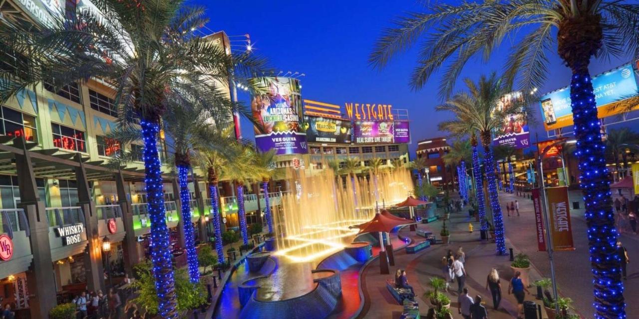 Holiday Inn Express & Suites Phoenix Glendale Dist By Ihg Eksteriør billede