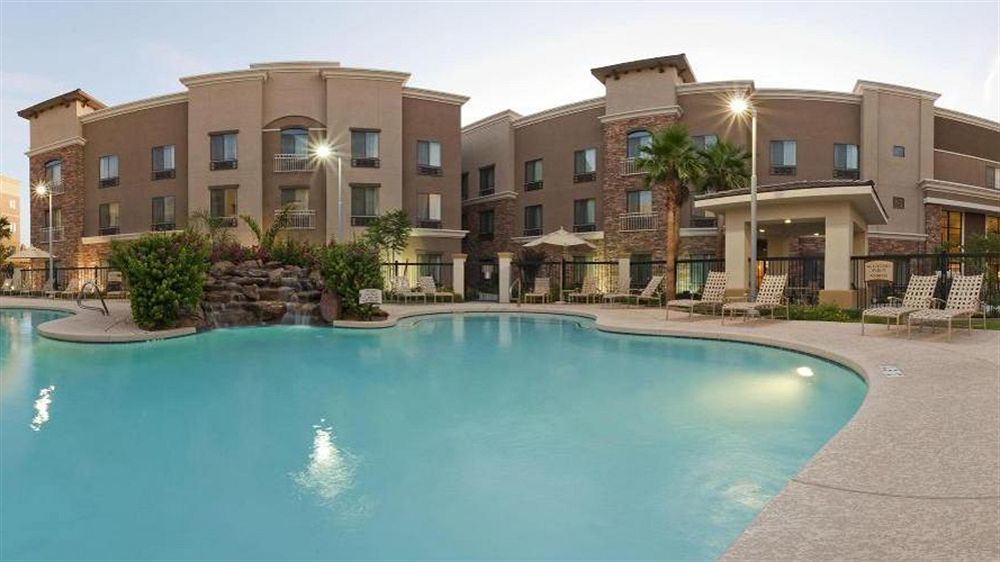 Holiday Inn Express & Suites Phoenix Glendale Dist By Ihg Eksteriør billede